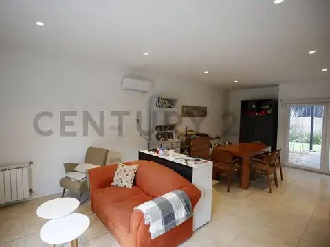 CASA EN VENTA EN GORINA TIPO DUPLEX