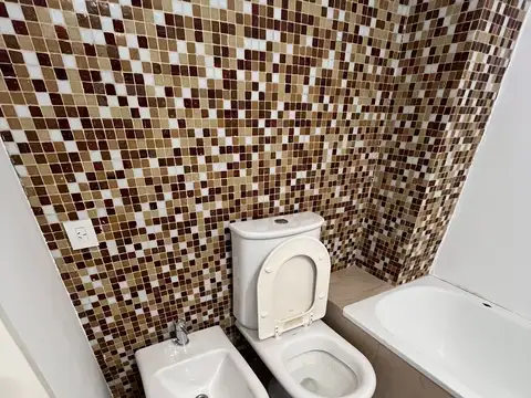 DEPARTAMENTO 3 AMB CON COCHERA IMPECABLE