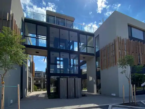 OFICINA EN VENTA EN COMPLEJO BELLA VISTA PLAZA