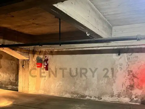 Venta de cochera en Barrio Martin