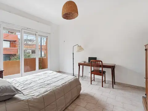 VENTA PH 4 AMBIENTES ABASTO CON QUINCHO TERRAZA