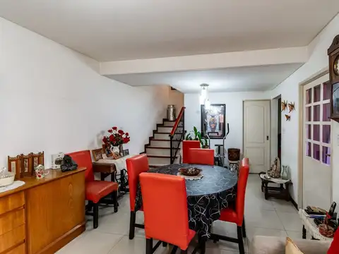 José E. Batallan 3600