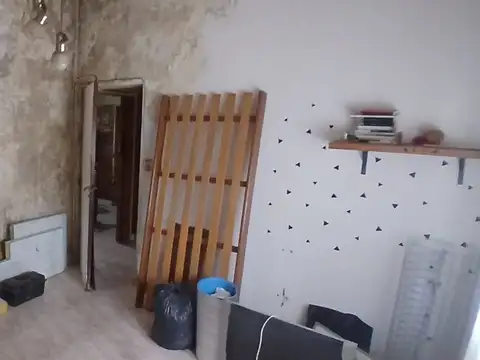 VENTA CASA 4 AMBIENTES CON TERRAZA Y PATIO