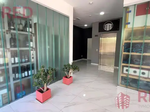 Oficina en Alquiler al Este