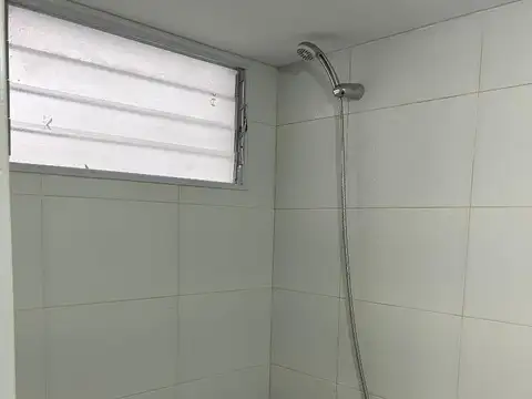 Del Valle Iberlucea 5200