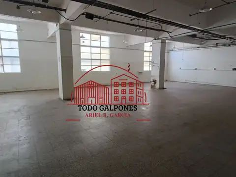 Galpón 450m² en 1er piso dentro Polo Industrial en Florida Oeste
