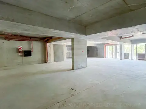 Oficina en Alquiler en Olivos Maipu/Uzal, USD 3.100