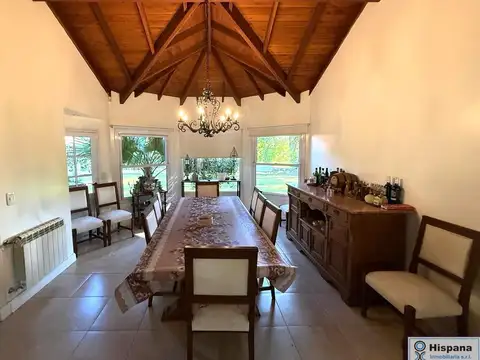 Casa en Venta con 1 cochera