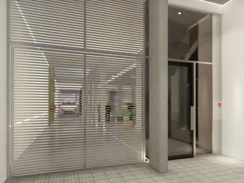 Amplio Local comercial en Balcarce 1300 con cochera.