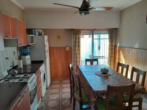 VENTA CASA 3 AMBIENTES TEMPERLEY