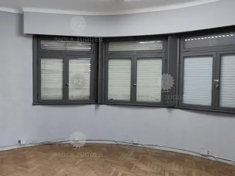 Avenida Hipólito Yrigoyen 500