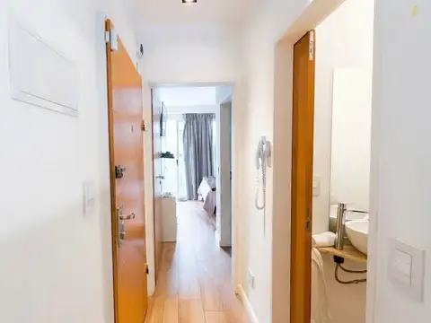Alquiler departamento 2 ambientes con balcón en Las Cañitas