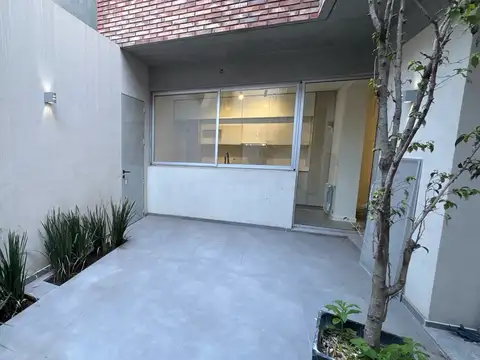 venta casa de pasillo 3 dormitorios estrenar zona rio