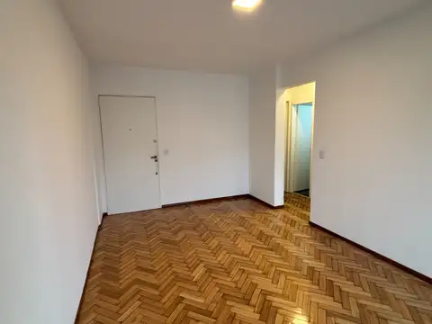 Av Corrientes 2700, Piso 6