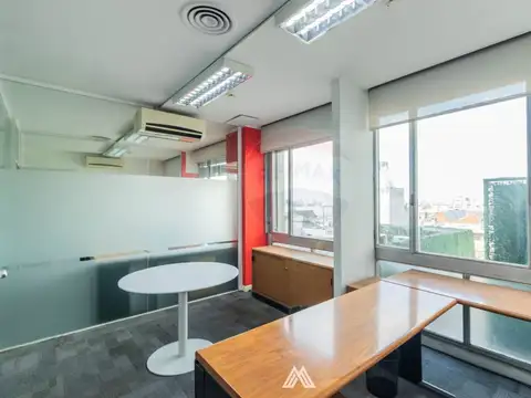 Oficina Monoambiente con 3 baños