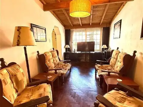 Casa en Venta en Villa Urquiza, USD 340.000