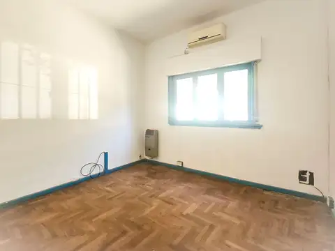 VENTA-CASA 5 AMB IDEAL P/AMPLIAR-VERSALLES-185m²