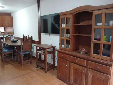 Depto Tipo Casa en Alquiler Temporal de 4 ambientes