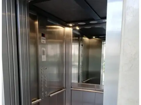 M Fernandez 256 , Piso 1