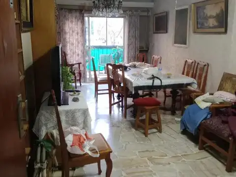 Departamento en alquiler - 3 Dormitorios 3 Baños - Parque Centenario