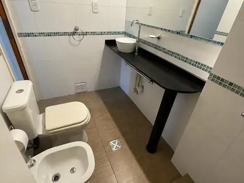 Depto Tipo Casa en Venta en Mataderos, USD 195.000