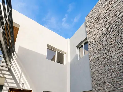 Venta Departamento 2 dormitorios patio, Guaymallén