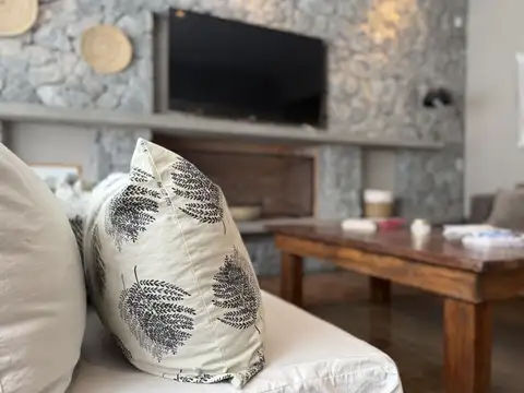 Casa en Venta 4 Dormitorios en Pinamar La Herradura Barrio Privado