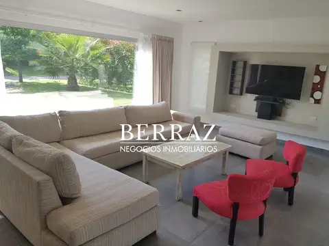 Casa 6 ambientes con 3 baños