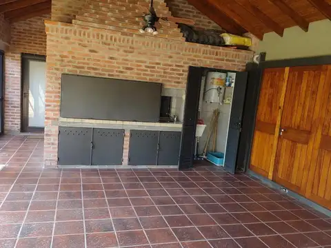 Quinta en Venta en Mercedes, USD 280.000