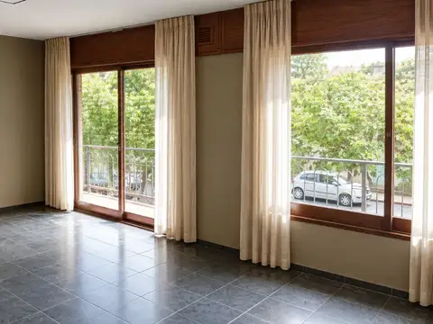 Avenida Monseñor Pablo Cabrera 4200