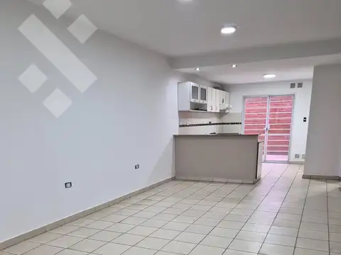 Depto Tipo Casa en Alquiler A Estrenar