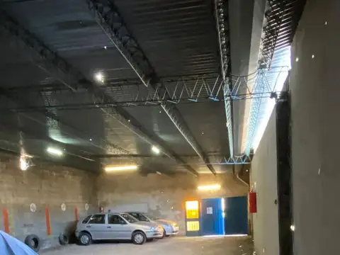 Cochera en venta - 152Mts2 - Ludueña, Rosario