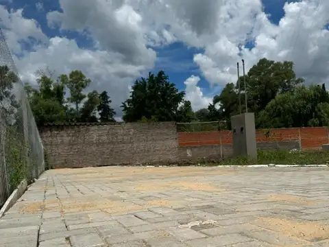 Pinazo Chico, Jorge Isaacs 2600