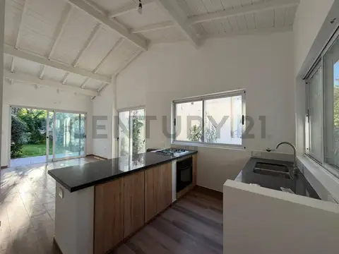Casa en Venta en Manuel B Gonnet, USD 161.000