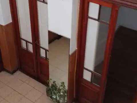 Depto Tipo Casa en Venta 70 años