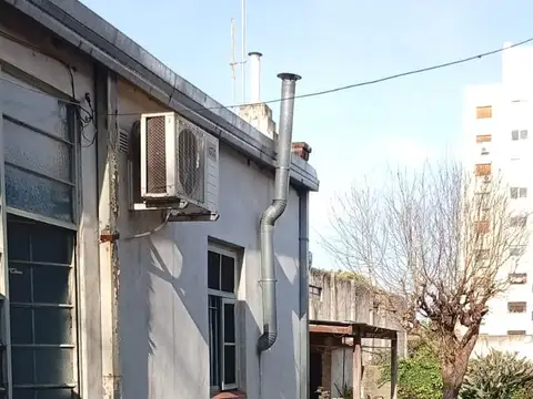 Local en Venta 70 años