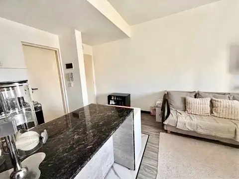 MONOAMBIENTE EN VENTA BANFIELD