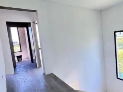 Casa 7 ambientes con 4 baños