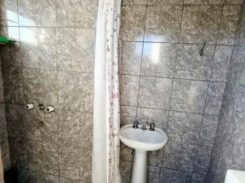 Galpon en Alquiler en San Carlos de Bariloche, $ 4.500.000