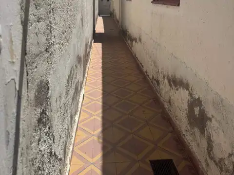 Departamento 5 ambientes con 1 baño