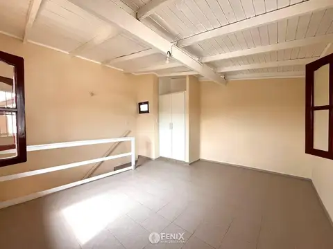 Casa 2 ambientes con 1 baño