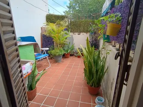 Depto Tipo Casa en Venta de 2 ambientes