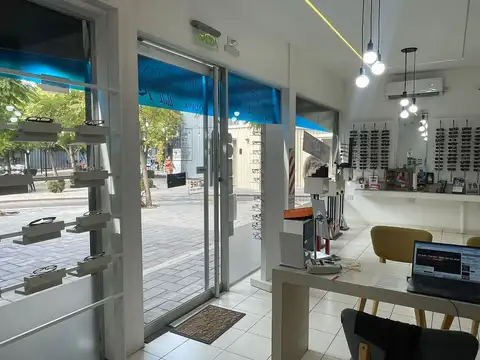 ALQUILER LOCAL COMERCIAL STRIP NOVAMARKET GLLEN