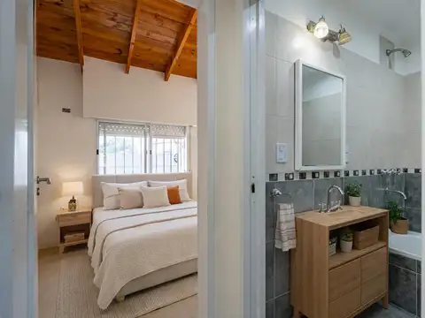 Depto Tipo Casa en Venta con 1 cocheras