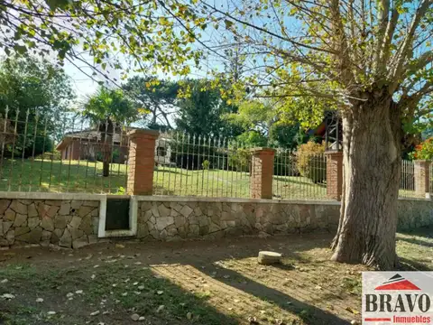 Casa en Venta con 1 cochera