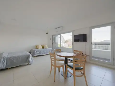 Venta Monoambiente Amplio con balcon -Chacarita