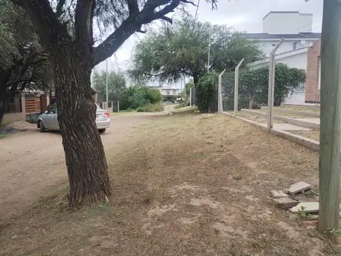 Terreno en Venta 42  mts Fondo