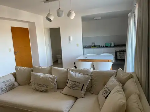 Departamento en Alquiler en Boca, $ 850.000