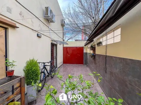 Dean Funes y Moreno - Casa de 2 Dormitorios.