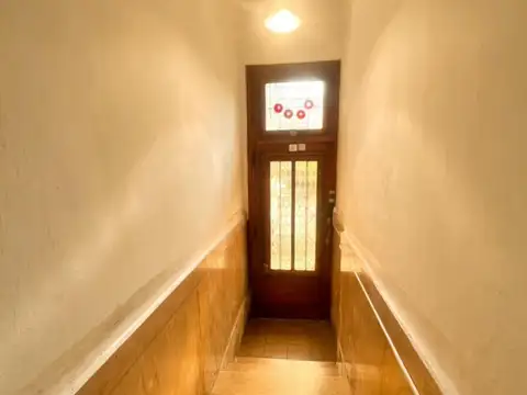 Venta OFICINA/ CONSULTORIO. 5 Ambientes